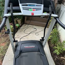 Treadmill Proform With Inclined 