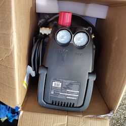 New Husky 3 Gallon Air Compressor – 120 PSI – Portable