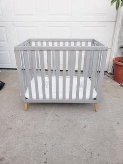 Baby Mini Crib