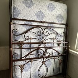 Full Vintage Style Complete Bed
