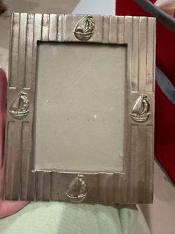 Nautical silver colored frame