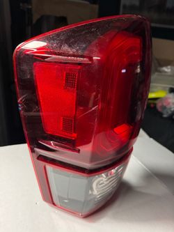 OEM Truck Tail Light Assembly Toyota Tacoma 2021