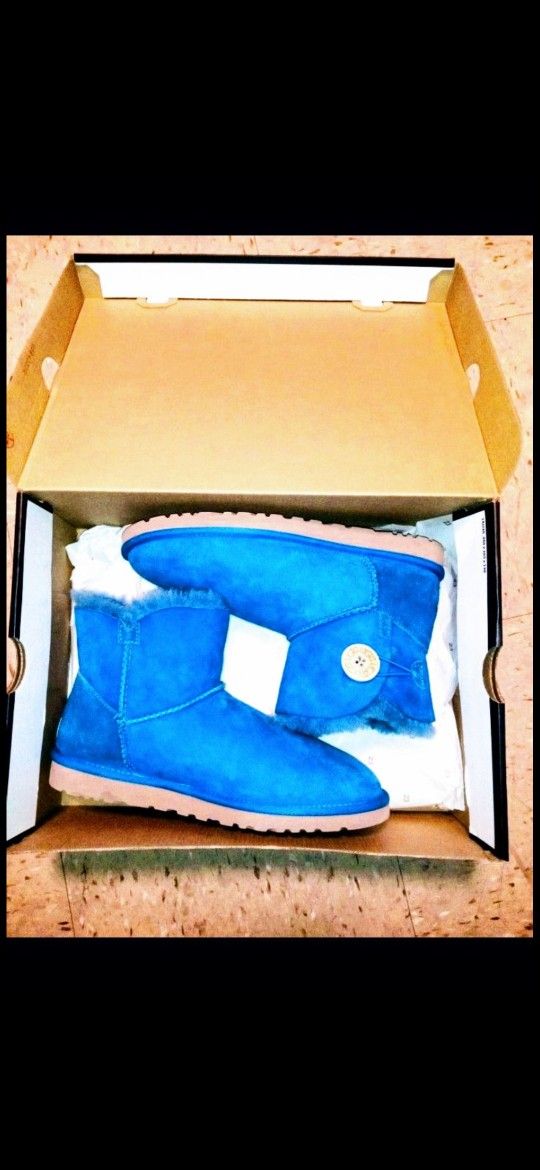 UGG BOOTS color In Blue, Black or Metallica Silver/Gold all New $95 each, Or North Face Winter Jackets $165 each, Jackets In Great Condition