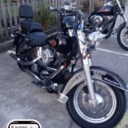 1997 Harley Davidson Vintage Heritage Softail classic.