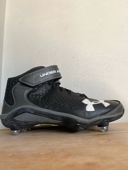 Under Armour C1N Football Cleats Size 8 - Like New Black