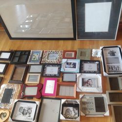 30 Picture, Poster Frames