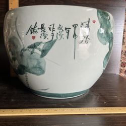 Heavy Vintage Chinese Porcelain Jardiniere 