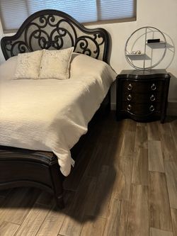 Bedroom Set
