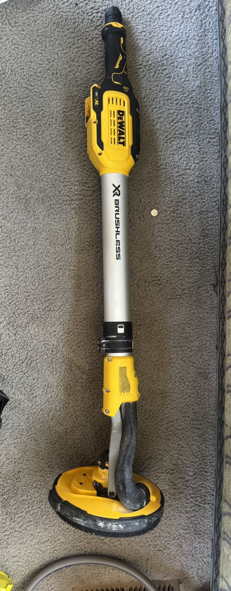 Dewalt 20V MAX Cordless Drywall Sander 
