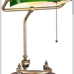 Bankers Lamp, Traditional Green Desk Lamp with Solid Birch Wood Base, Green Glass Antique Library Lamp with Pull Chain Switch, Plug in Vintage Bankers