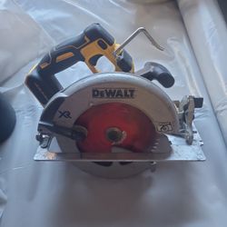 Dewalt Circular Saw