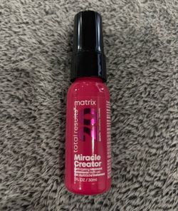 NEW MATRIX MIRACLE CREATOR MULTI BENEFIT LEAVE IN HAIR TREATMENT $5!