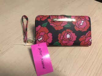 Wallet/ Wristlet- Betsey Johnson 