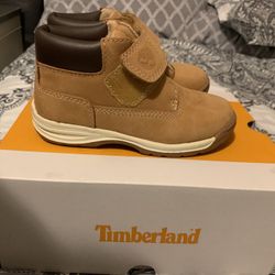 Toddler Timberland Size 9 $20