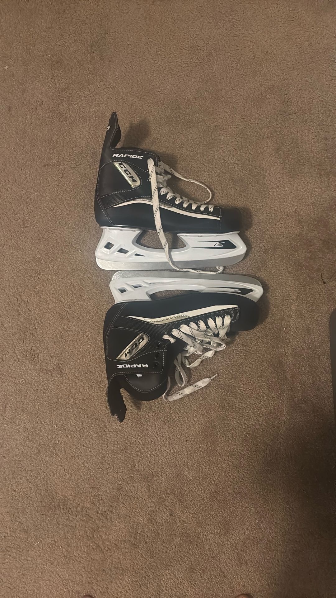 CCM Rapide Hockey Skates