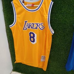 Lakers Bryant Jersey Mitchell And Ness Xl New 