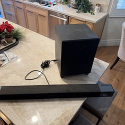 Klipsch 400 Sound Bar with Wireless Subwoofer W Remote 