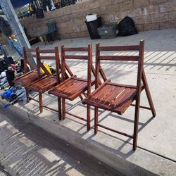 4 Chairs Set 