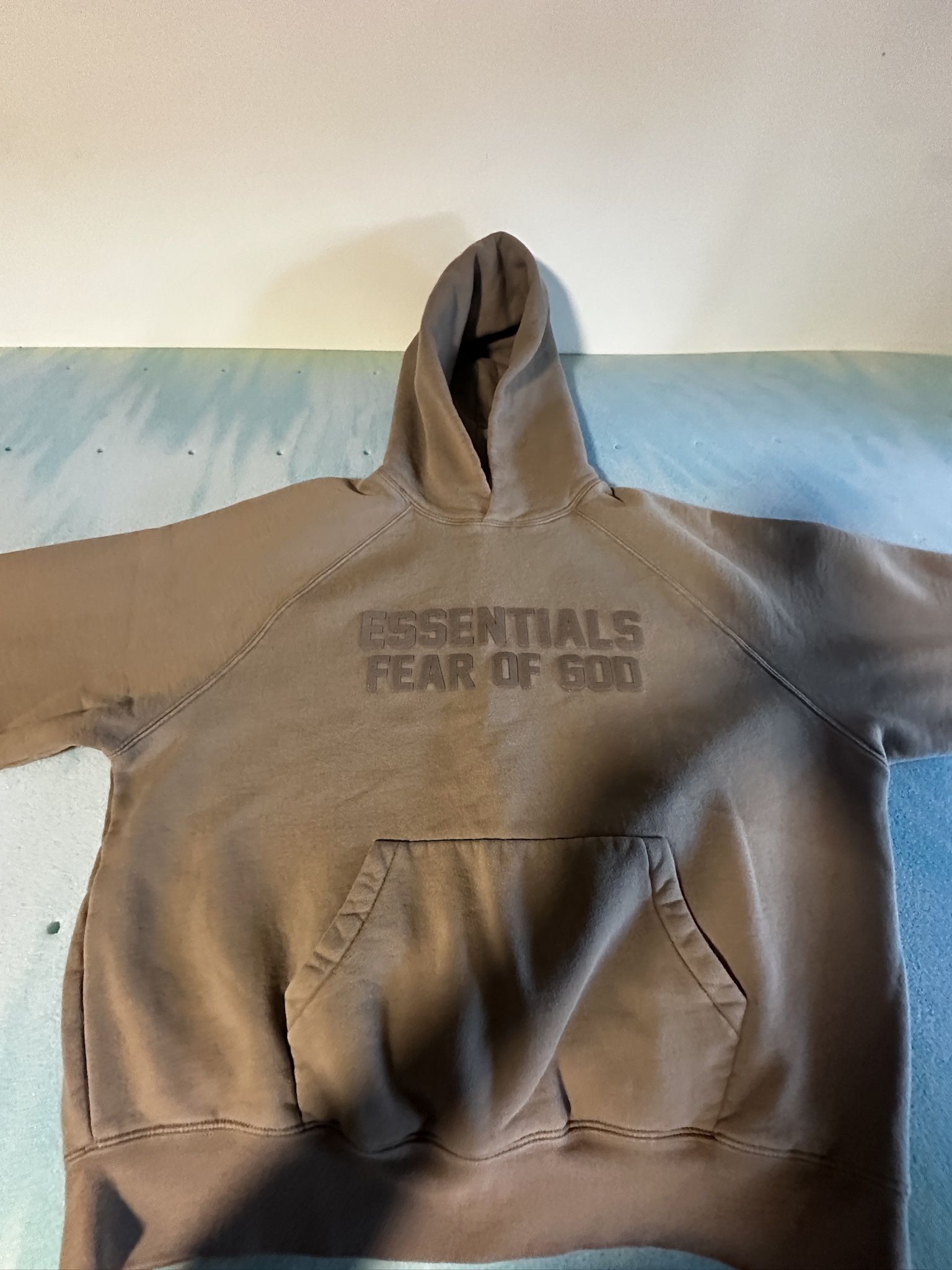 BROWN FEAR OF GOD ESSENTIALS SWEATSUIT ( TOP & BOTTOM )