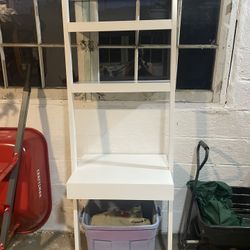 Sawyer Leaning Desk White