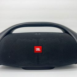 JBL Boombox 1 
Portable Wireless Bluetooth IPX7 Waterproof Speaker
MINT CONDITION👌🏽👌🏽