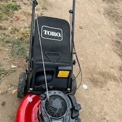 21 in. Recycler Briggs and Stratton 140cc Self-Propelled Gas RWD Walk Behind Lawn Mower with Bagger