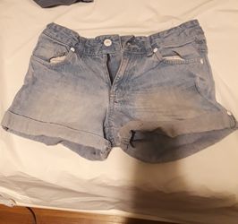 GIRLS SHORTS