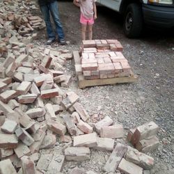 Clean Used Bricks 