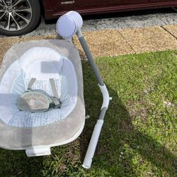 Baby swing