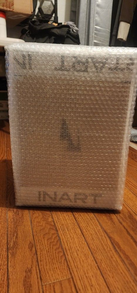 Inart The Batman 1/6 Scale Standard Version