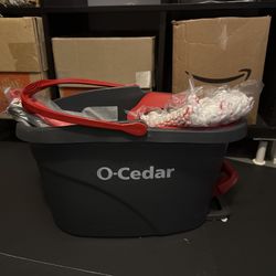 O-Cedar EasyWring Spin Mop Bucket System + Extra Mop Heads - No Box