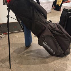 TaylorMade Golf Bag