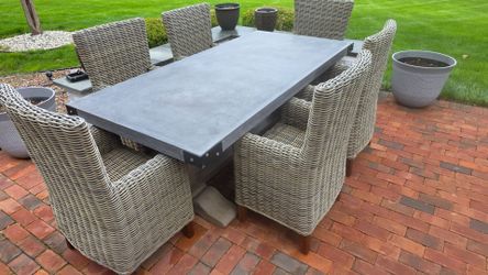 Restoration Hardware outdoor dining set
