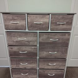 9 Drawer Wood Look Drawers Dresser