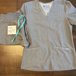 ✨ FIGS Scrubs Sale ✨ Offering a variety of FIGS scrubs at great prices! 💙