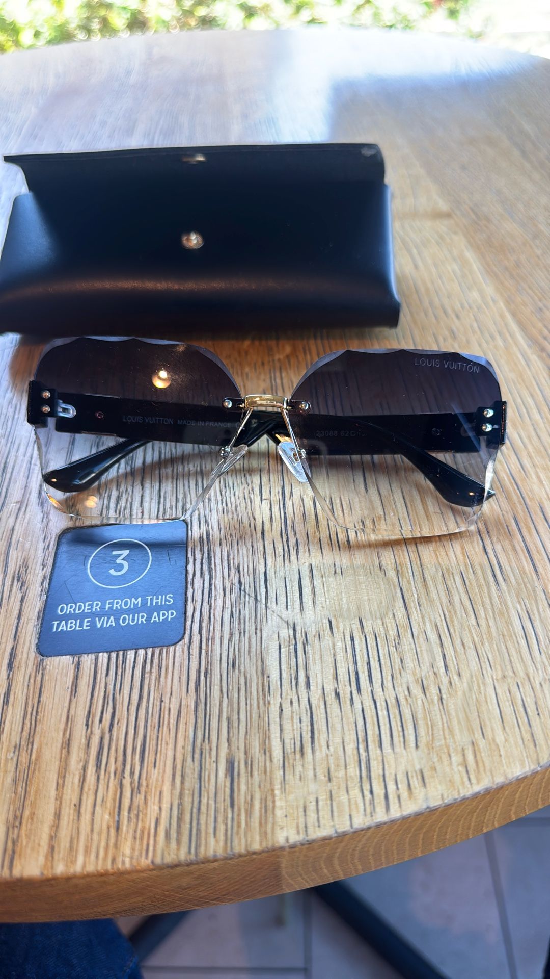 Lv Louis Vuitton Glasses Model 23088