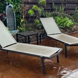 3 Adjustable Pool Lounge Chairs