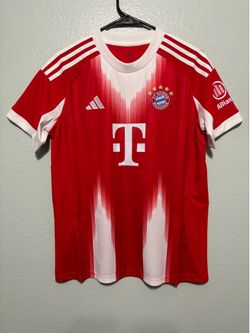 Adidas FC Bayern Munich 25/26 Women’s Home Jersey Size Large