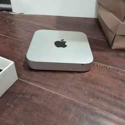MAC MINI LOCKED