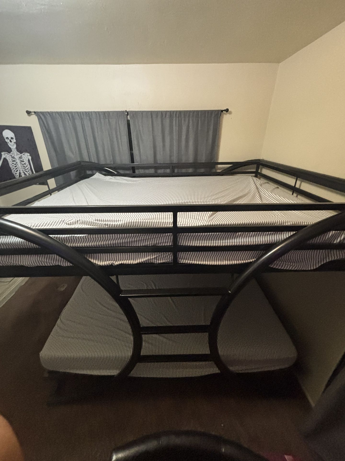 Full Size Bump Beds