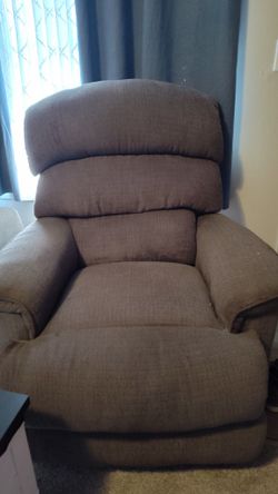 Reclining Chair 