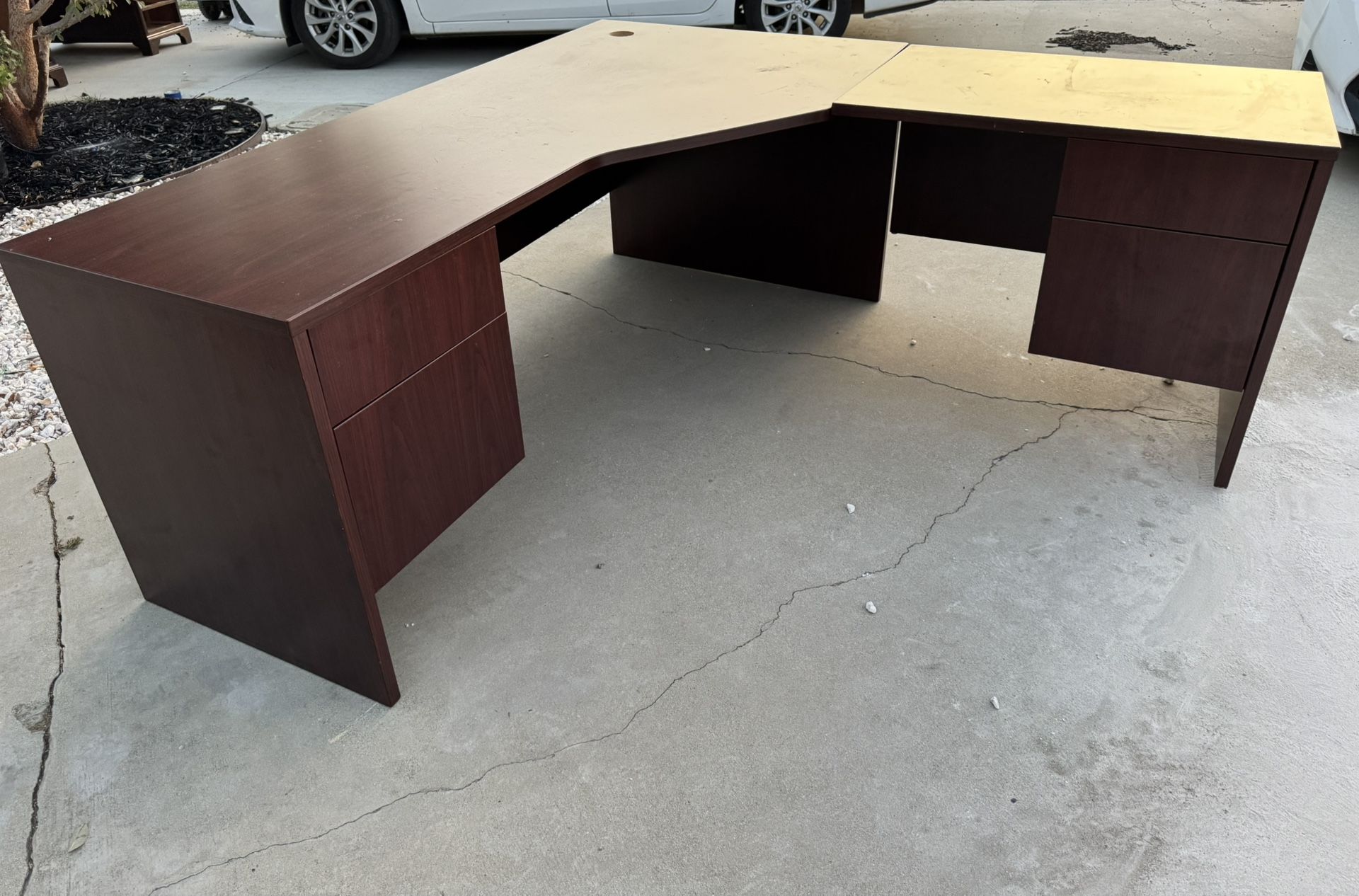 Office Desk