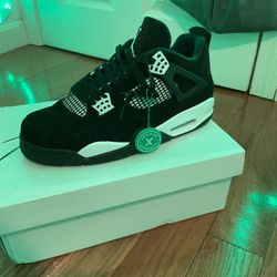 Jordan 4 White Thunder