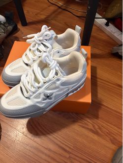 Lv skates