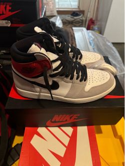 Jordan 1 HI OG Smoke Grey Red Size 10.5