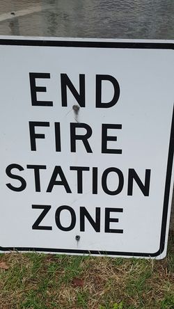 Fire zone sign