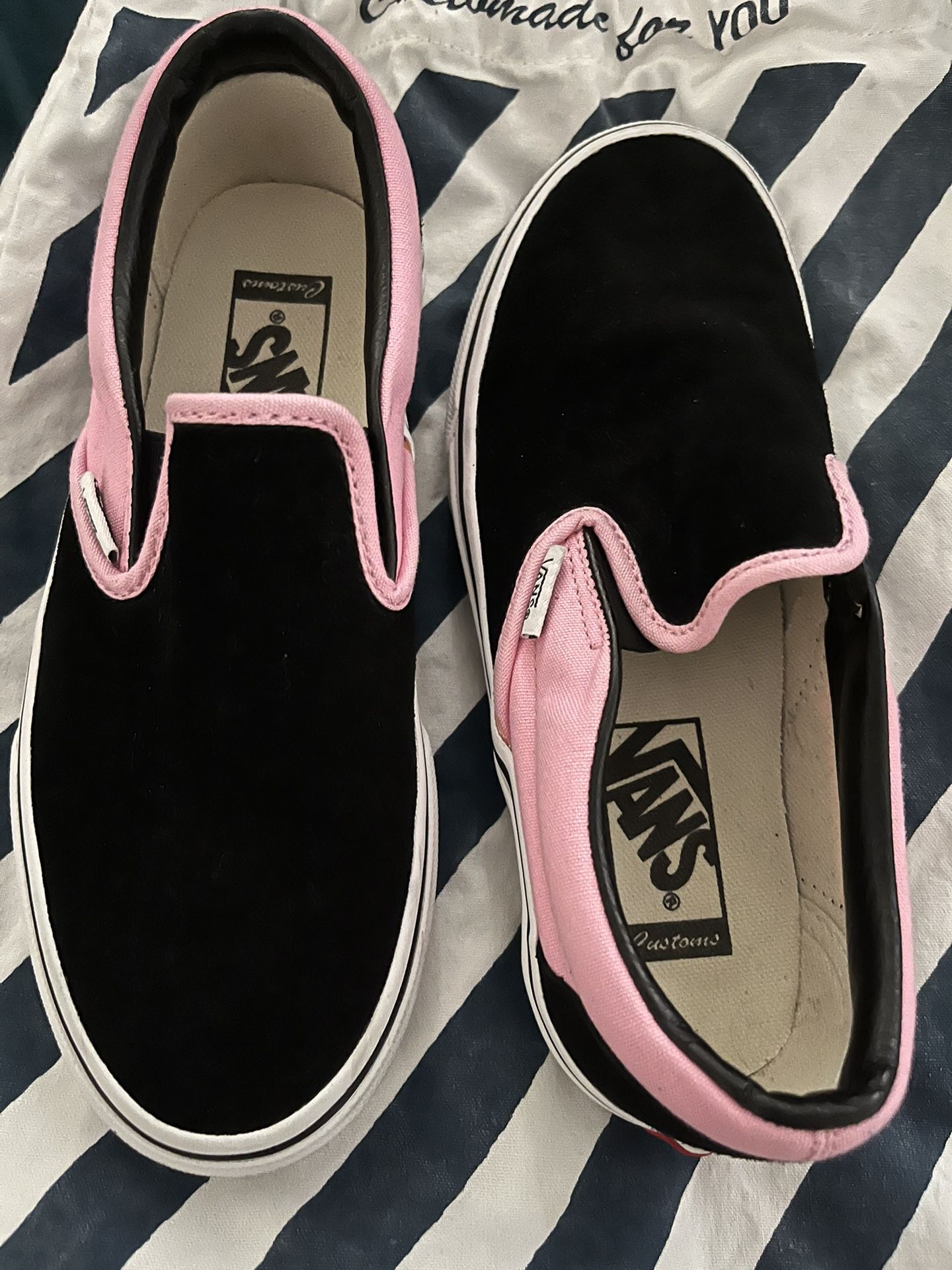 Women Custom Vans 4.5 Rarely Used