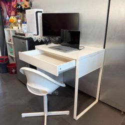 Ikea MICKE desk white with chair