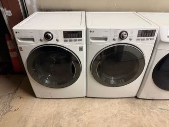 LG Front Load Washer and Dryer Set