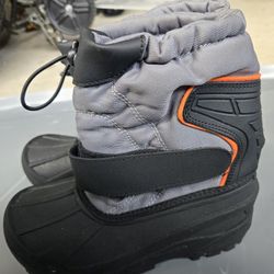 Snow Boots 